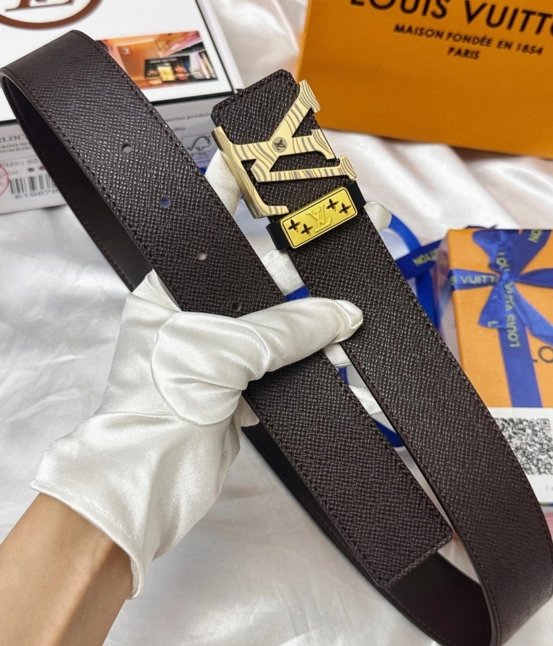 Vibrant Louis Vuitton Belts 300518