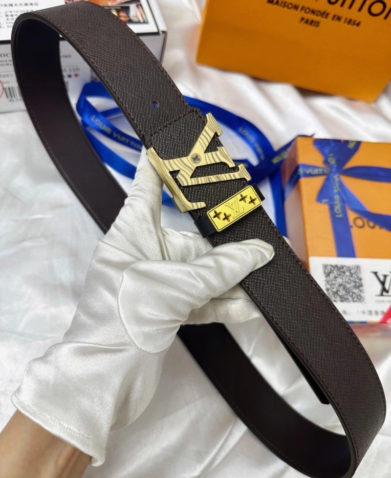 Vibrant Louis Vuitton Belts 300518