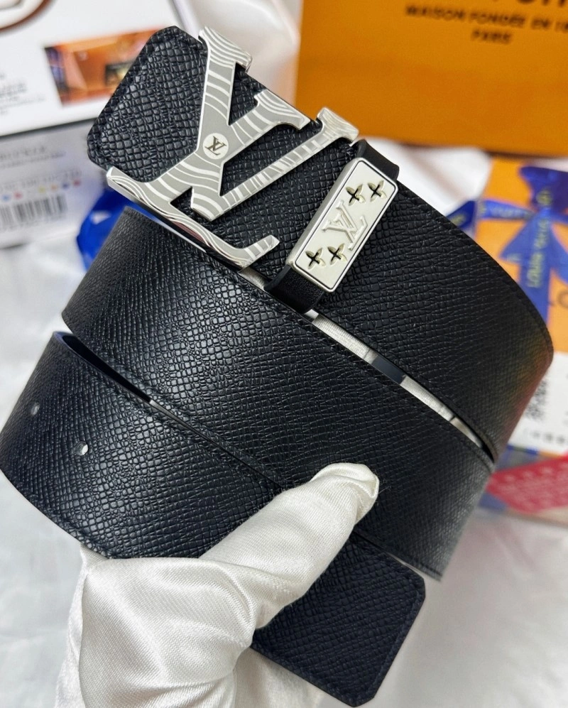 Thermal Louis Vuitton Belts 300525