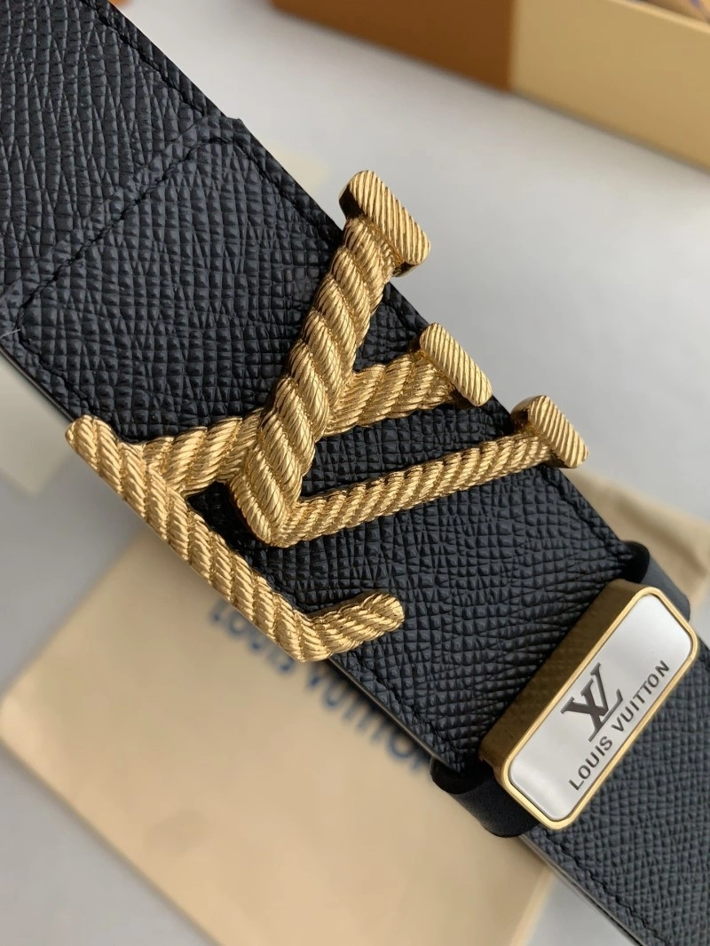 Lightweight Louis Vuitton Belts 300503