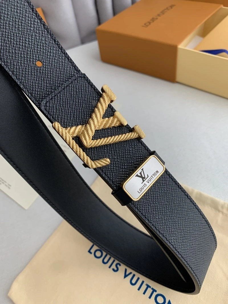 Lightweight Louis Vuitton Belts 300503
