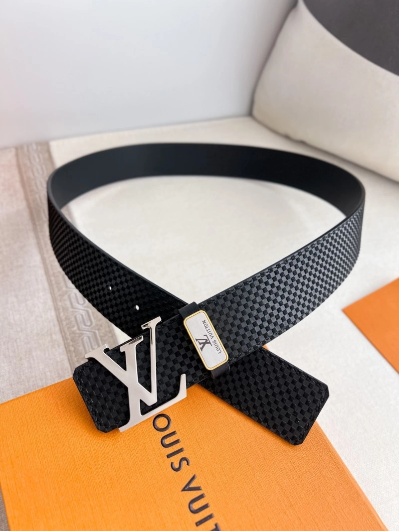Louis Vuitton Belts Seasonal 300482