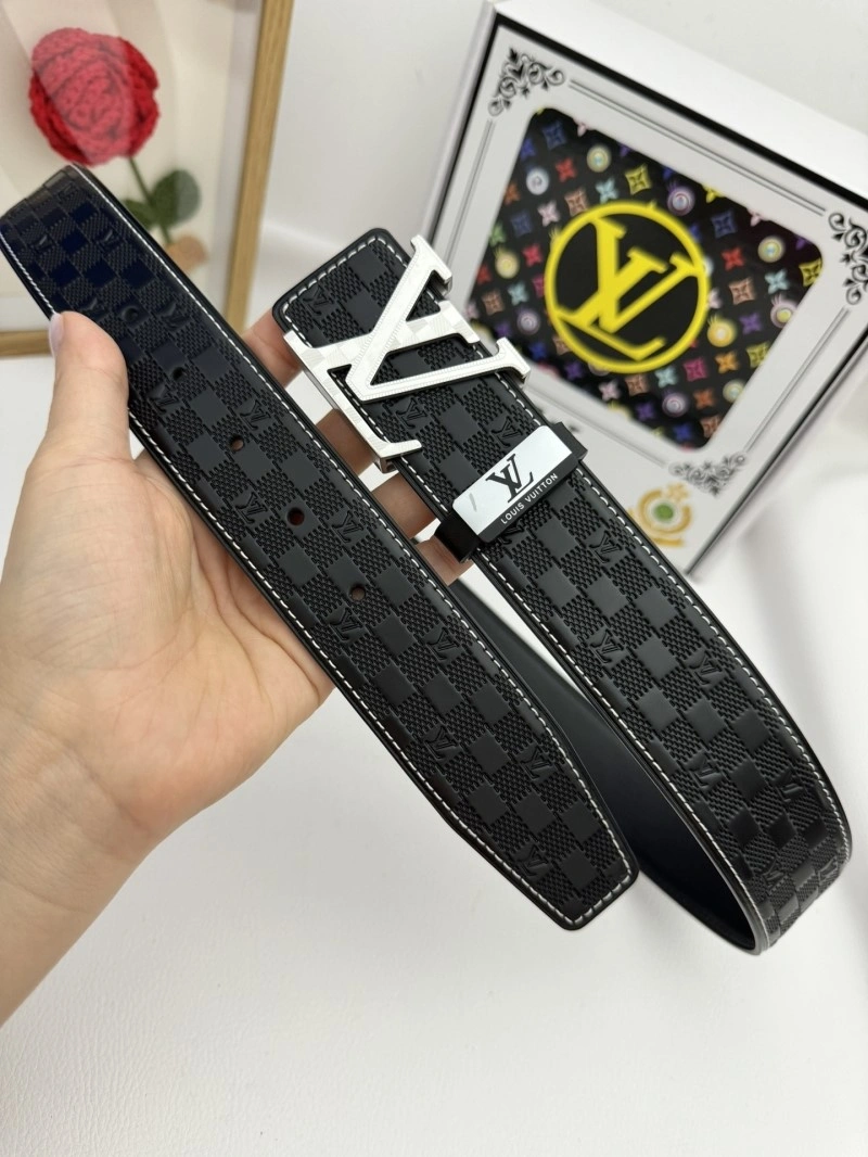 Lightweight Louis Vuitton Belts 300500