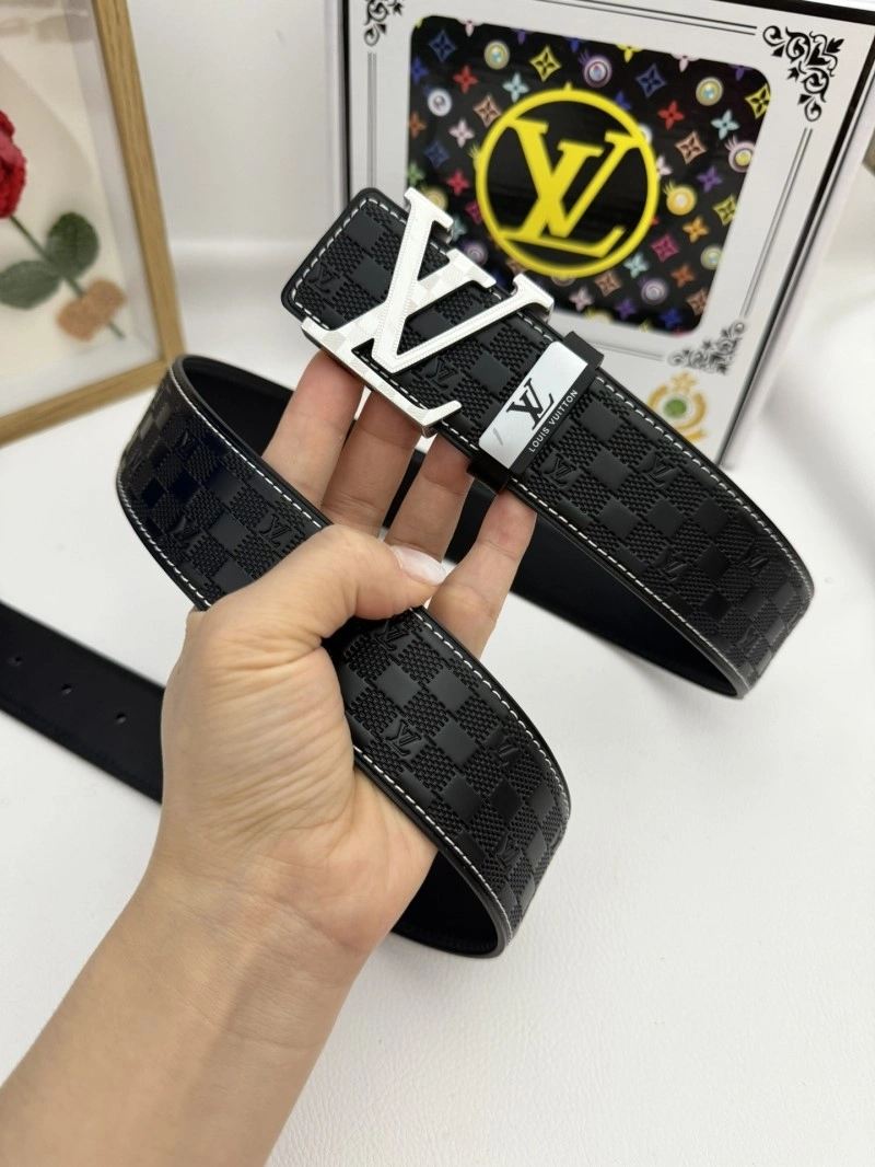 Lightweight Louis Vuitton Belts 300500