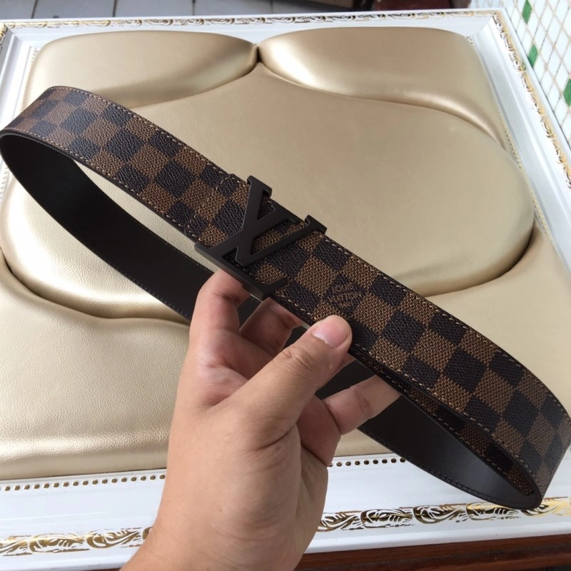 Lightweight Louis Vuitton Belts 300479
