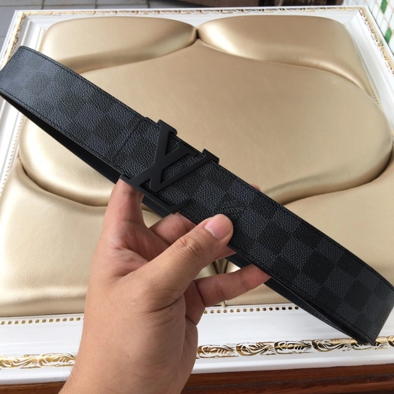 Versatile Louis Vuitton Belts 300440