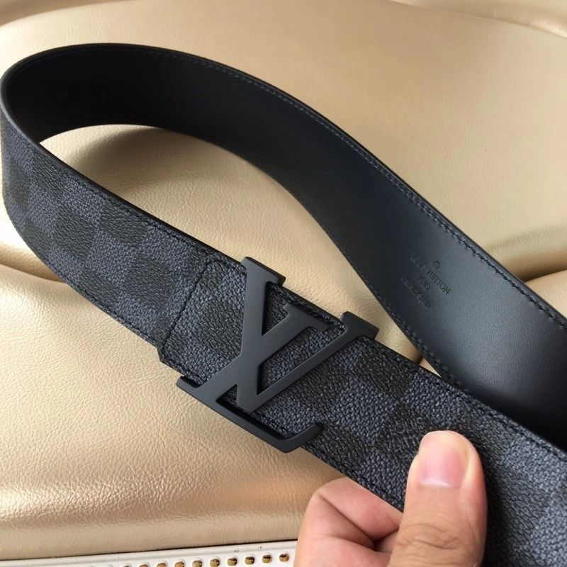 Versatile Louis Vuitton Belts 300440