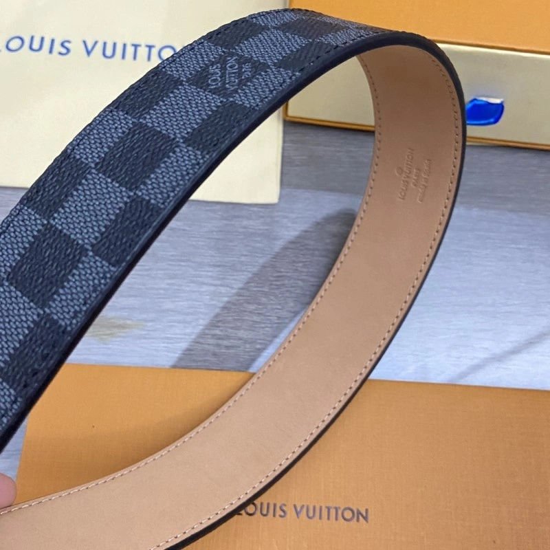 Tailored Louis Vuitton Belts 300454