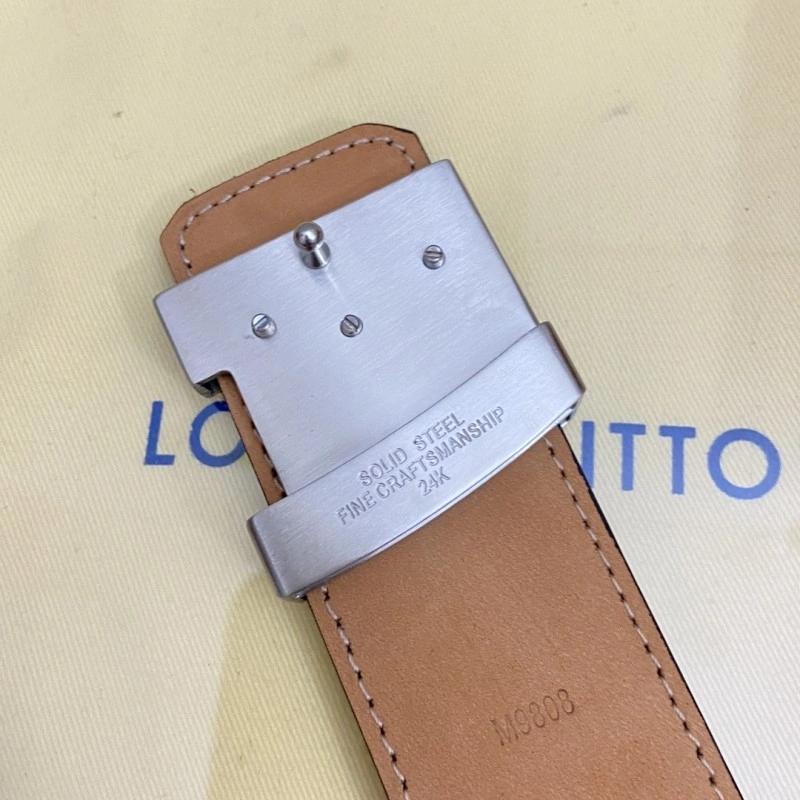 Tailored Louis Vuitton Belts 300454
