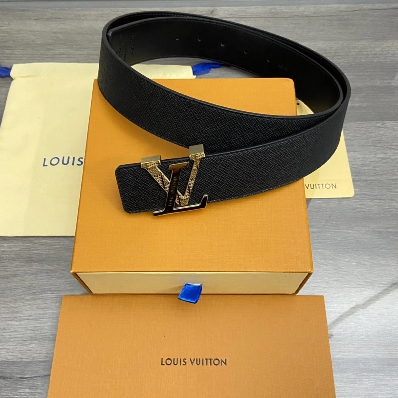 Resilient Louis Vuitton Belts 300437