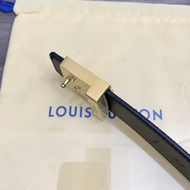 Resilient Louis Vuitton Belts 300437