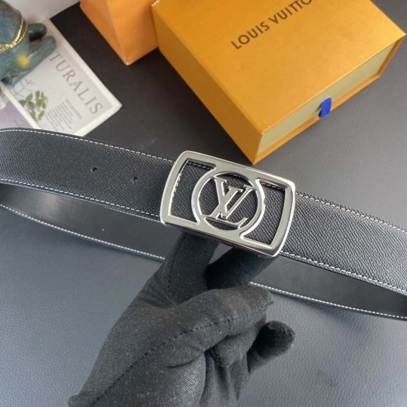 Louis Vuitton Belts SmoothTexture 300433