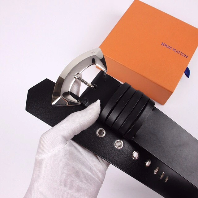 Louis Vuitton Belts Minimalist 300432