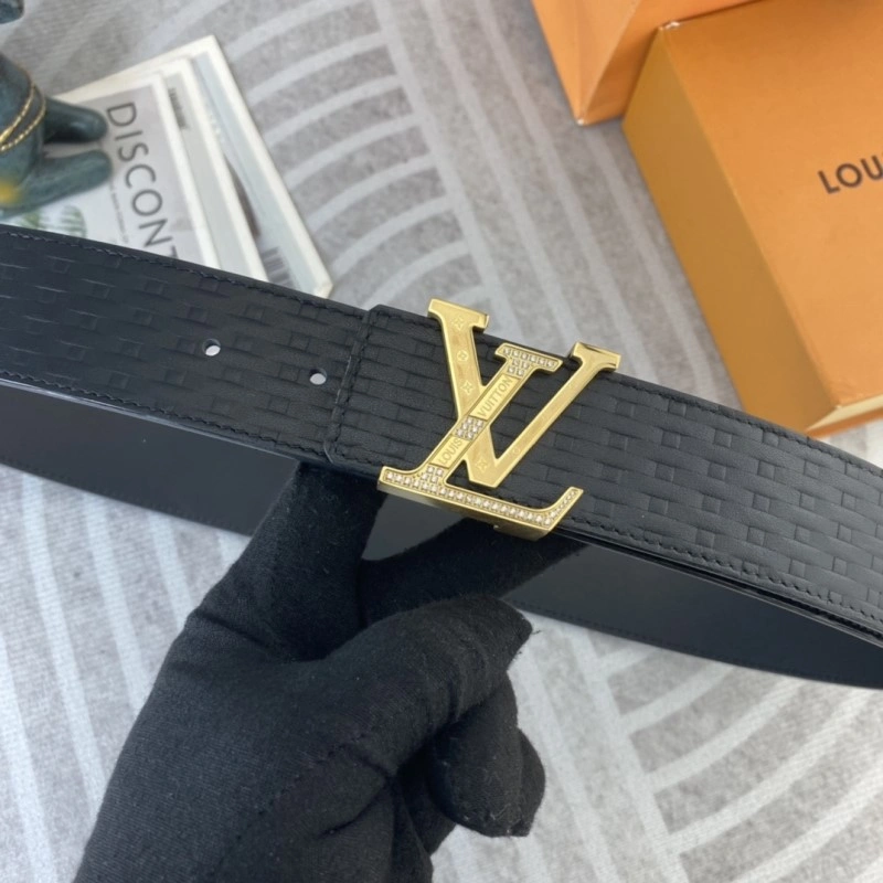 Stretchable Louis Vuitton Belts 300413