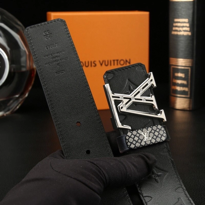 Attractive Louis Vuitton Belts 300414