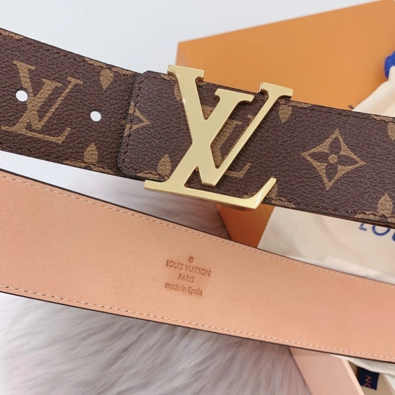 Louis Vuitton Belts Lightweight 300398