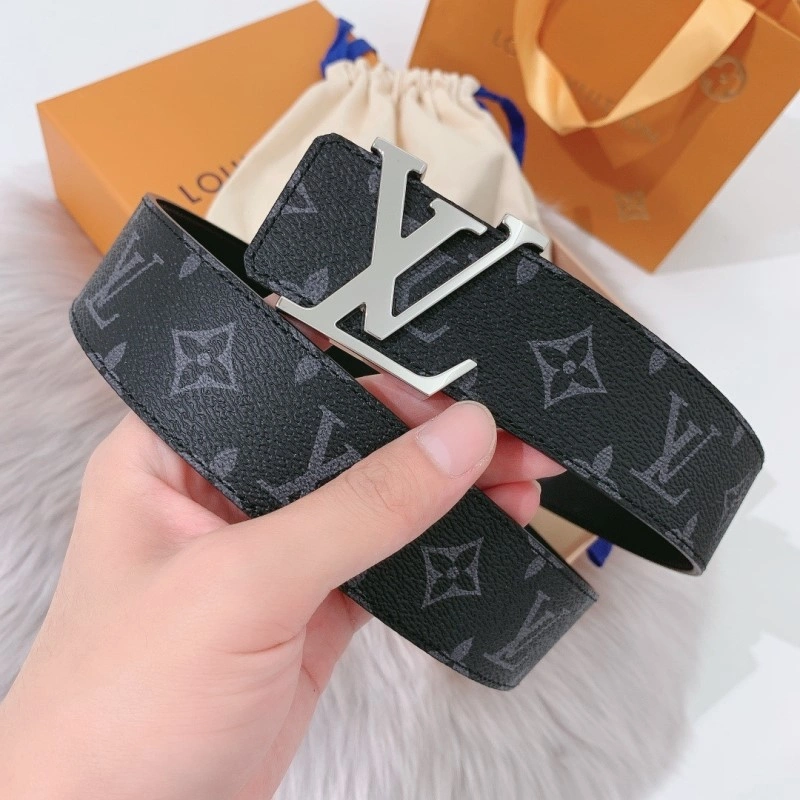 Louis Vuitton Belts Versatile 300397