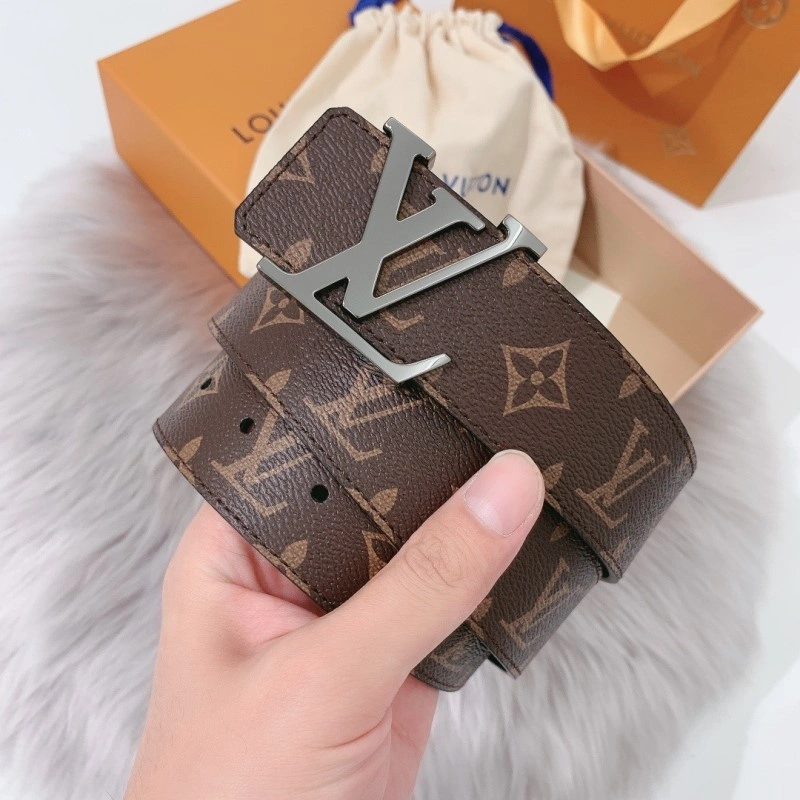 Louis Vuitton Belts Breathable 300404