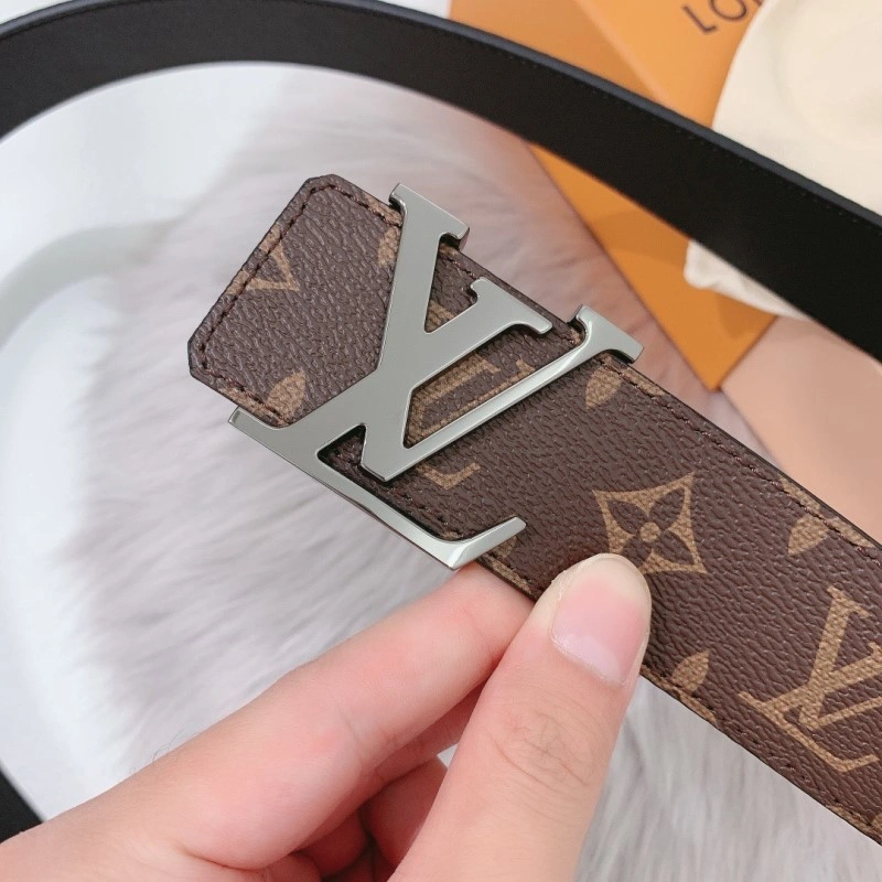 Louis Vuitton Belts Breathable 300404