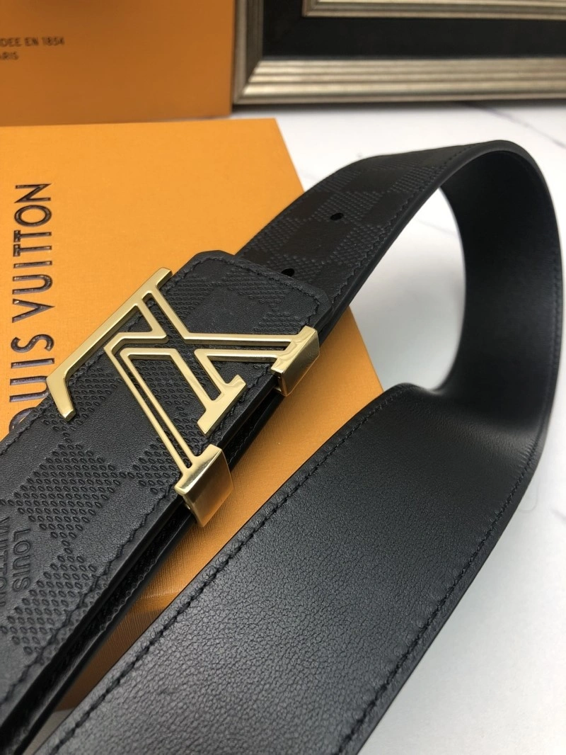Louis Vuitton Belts UrbanStyle 300387
