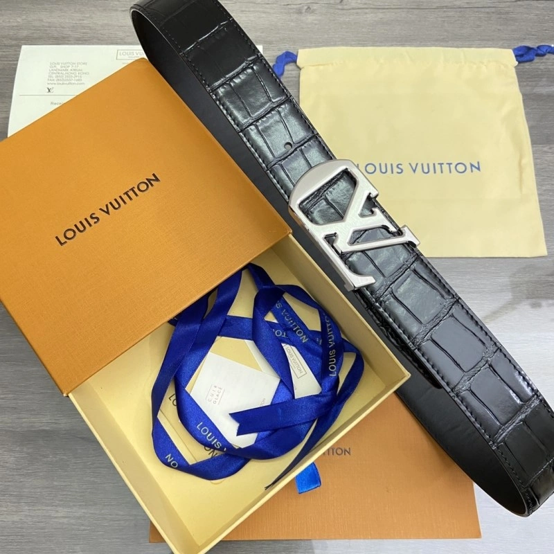 Refined Louis Vuitton Belts 300374