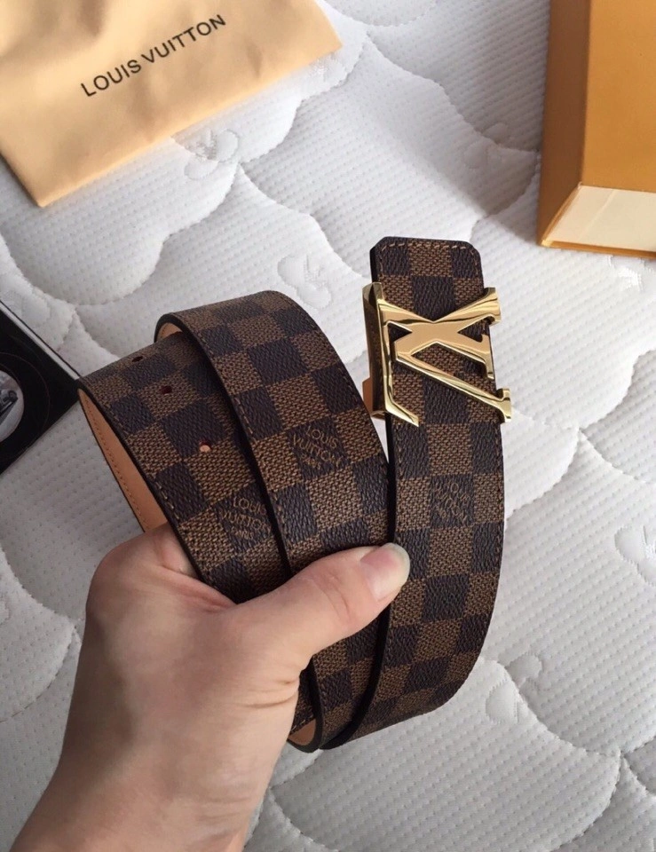 Louis Vuitton Belts Fashionable 300368