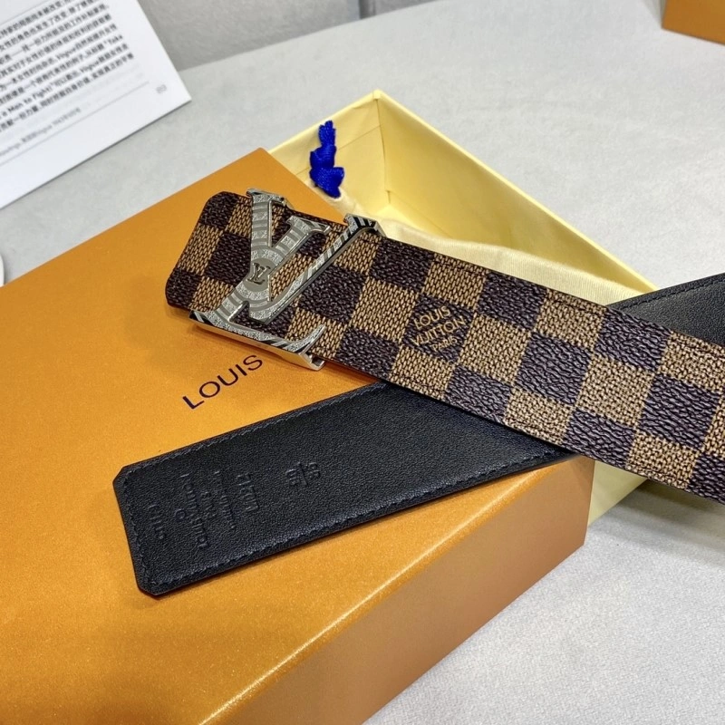 Thermal Louis Vuitton Belts 300389