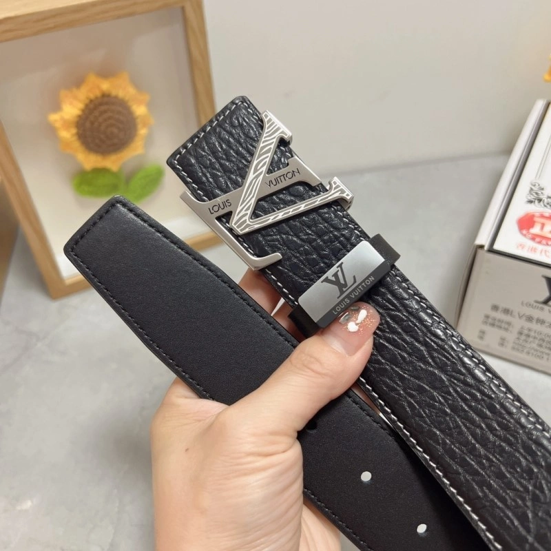 Louis Vuitton Belts Stylish 300393