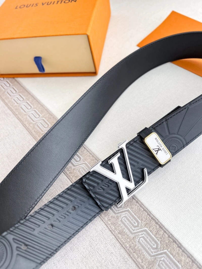 Louis Vuitton Belts Lightweight 300373