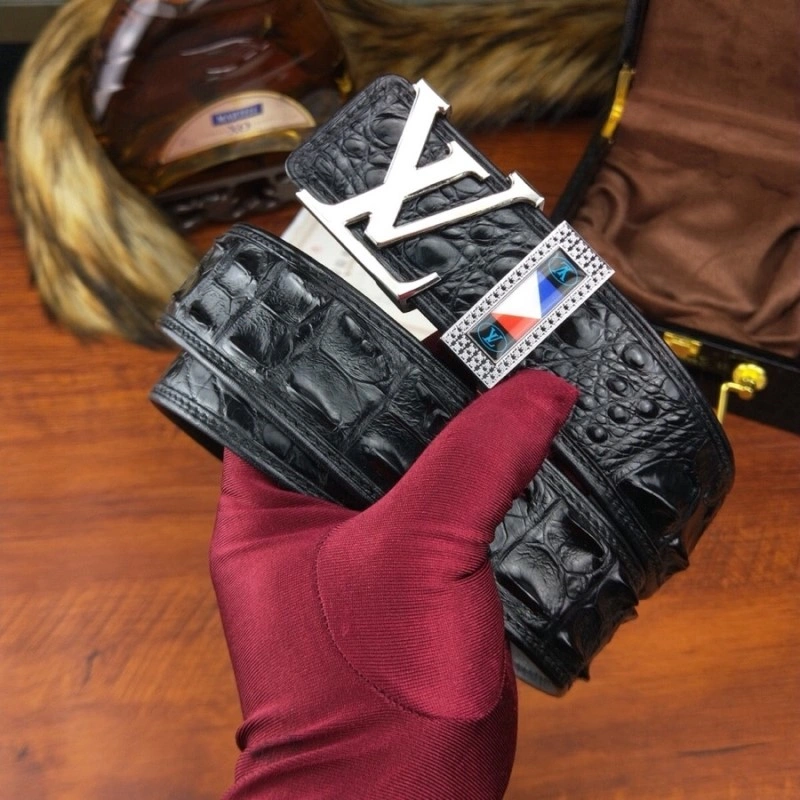 Lightweight Louis Vuitton Belts 300349