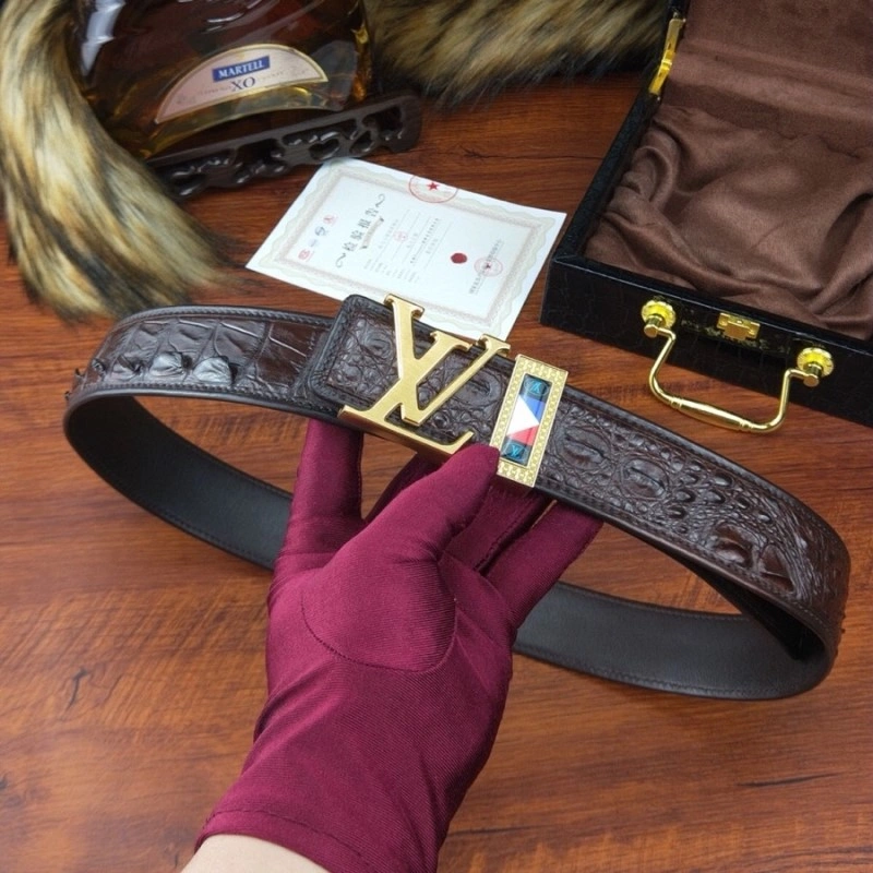 Lightweight Louis Vuitton Belts 300349