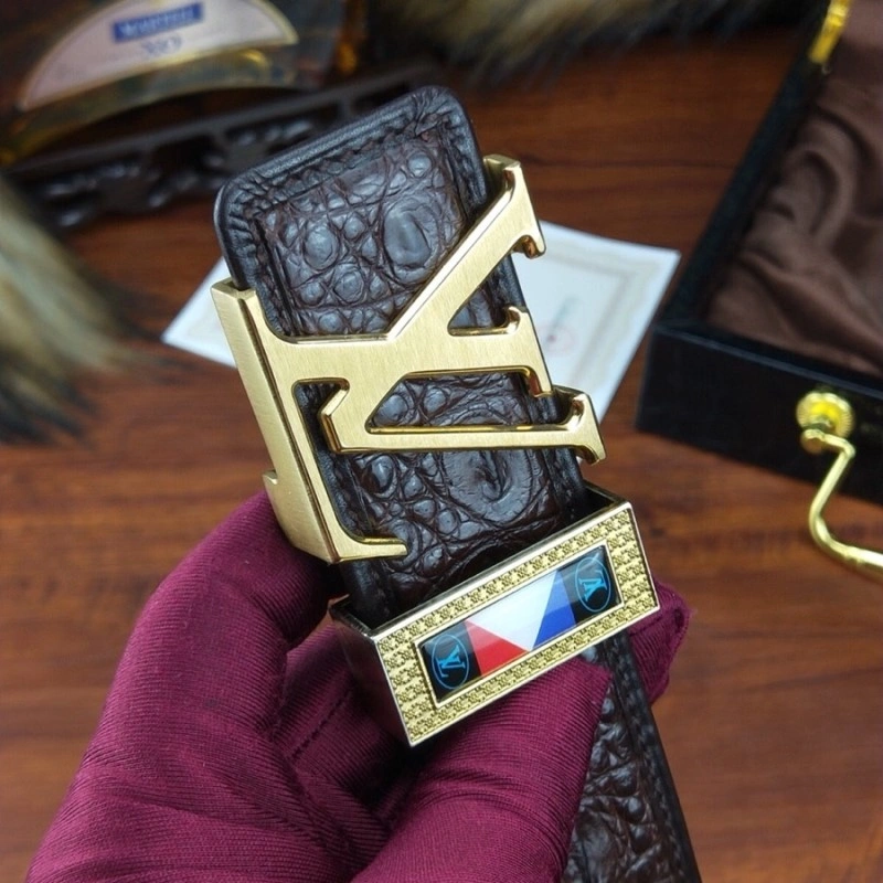 Lightweight Louis Vuitton Belts 300349