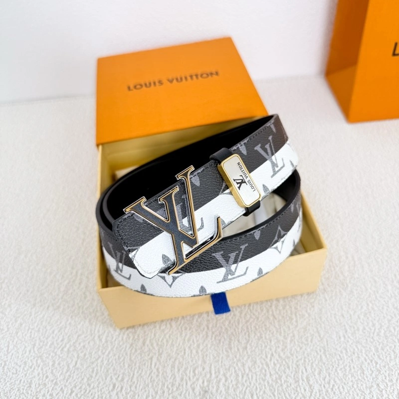 EyeCatching Louis Vuitton Belts 300327