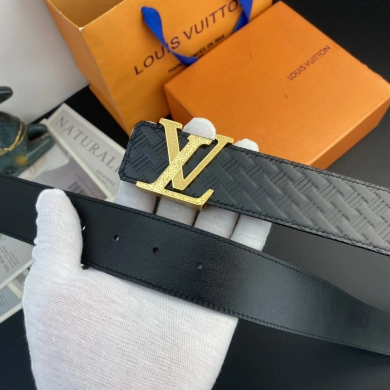 Louis Vuitton Belts Functional 300330