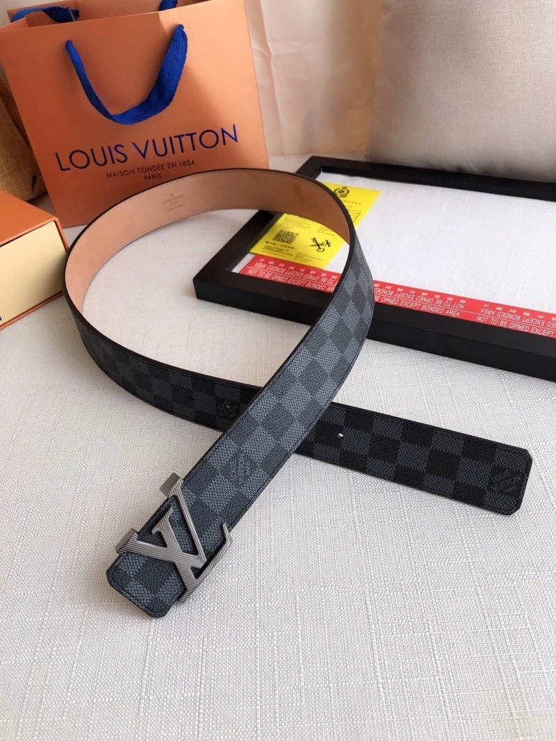 Louis Vuitton Belts GoodFit 300322