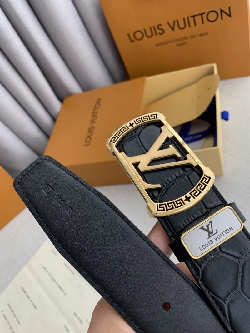 MultiPurpose Louis Vuitton Belts 300331