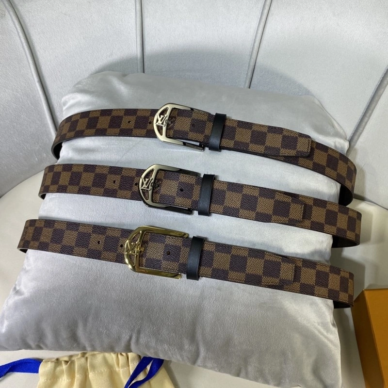 Louis Vuitton Belts Bright 300314