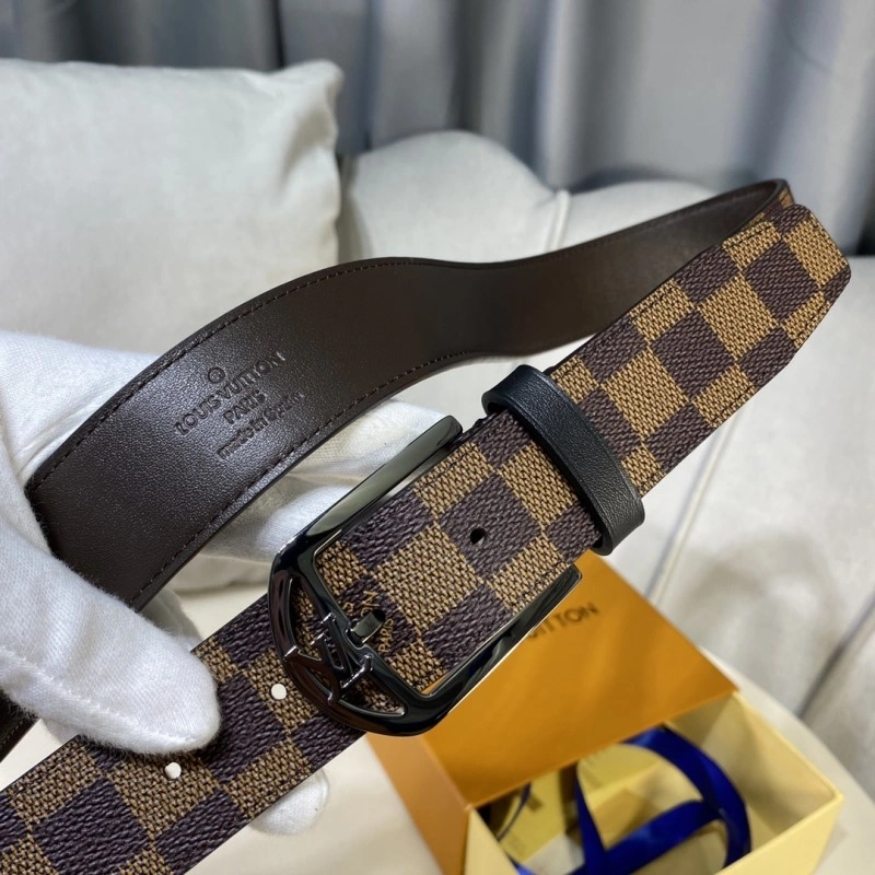 Louis Vuitton Belts Practical 300309