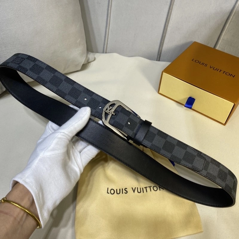 Louis Vuitton Belts SmoothTexture 300306