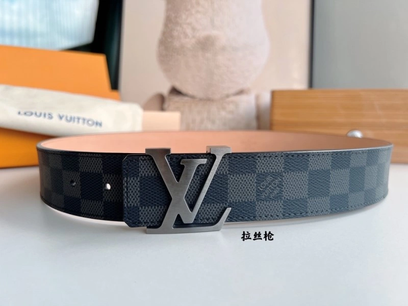 Louis Vuitton Belts Durable 300303