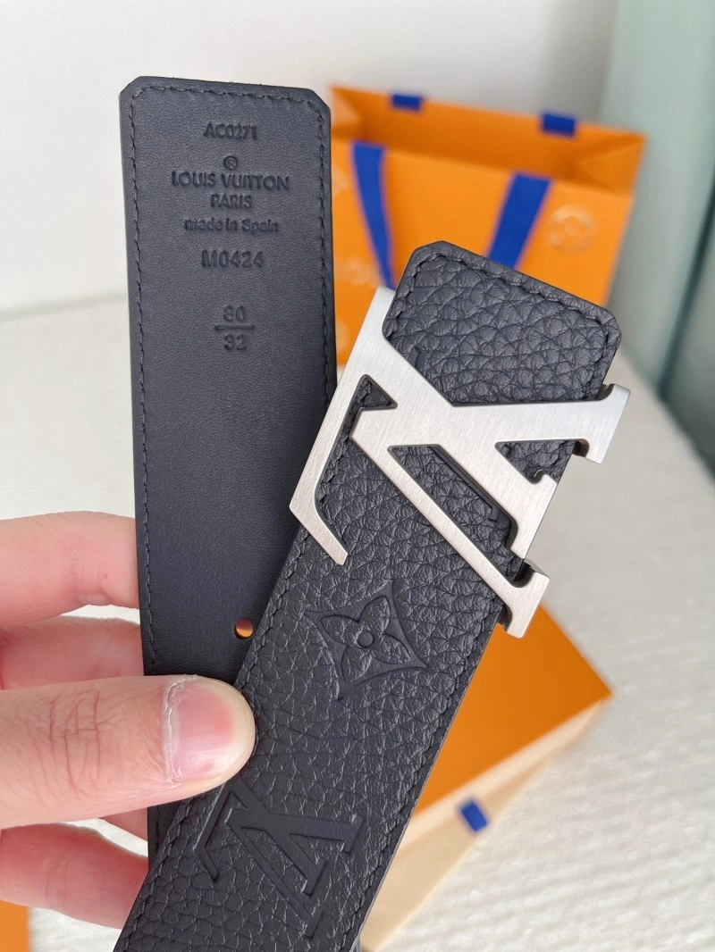 WrinkleFree Louis Vuitton Belts 300296