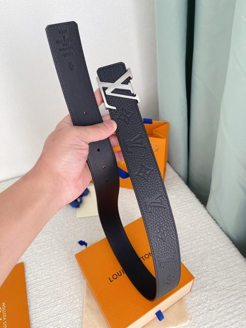 WrinkleFree Louis Vuitton Belts 300296