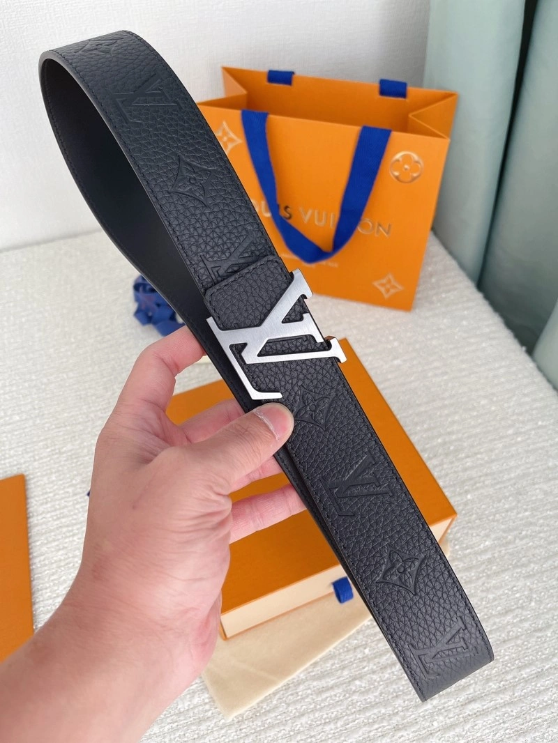 Durable Louis Vuitton Belts 300313
