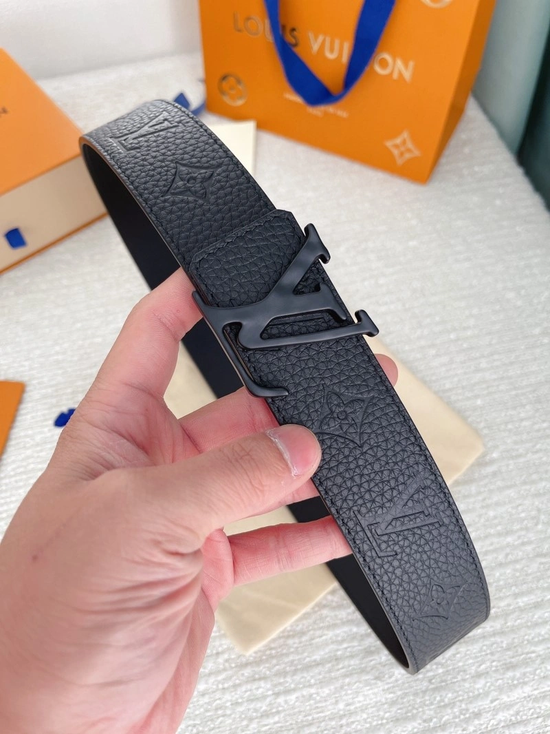Louis Vuitton Belts Seasonal 300286