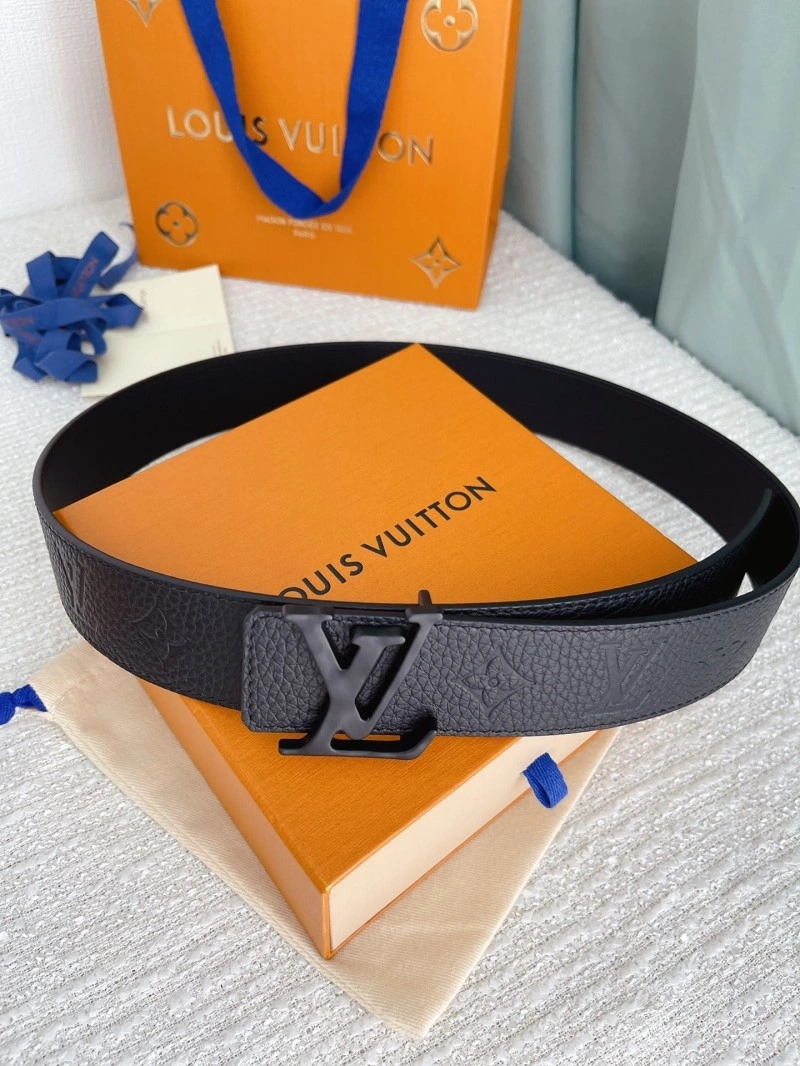 Louis Vuitton Belts Seasonal 300286