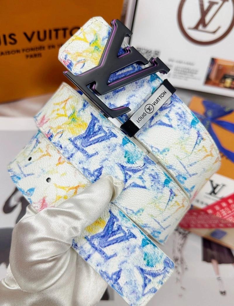 Louis Vuitton Belts FashionForward 300245