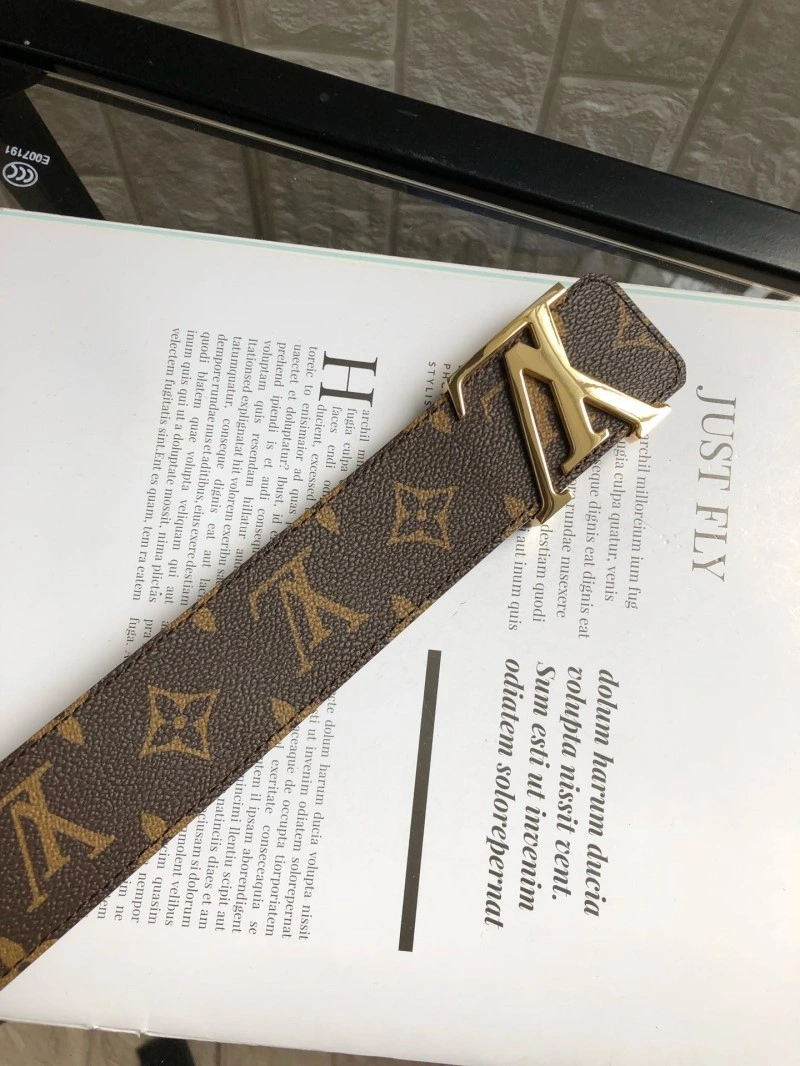 Louis Vuitton Belts Fashionable 300273