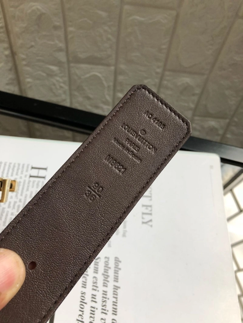 Louis Vuitton Belts Fashionable 300273