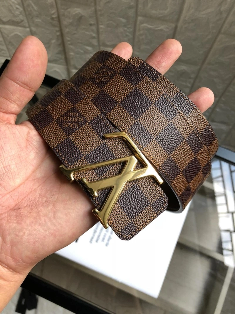 Practical Louis Vuitton Belts 300258