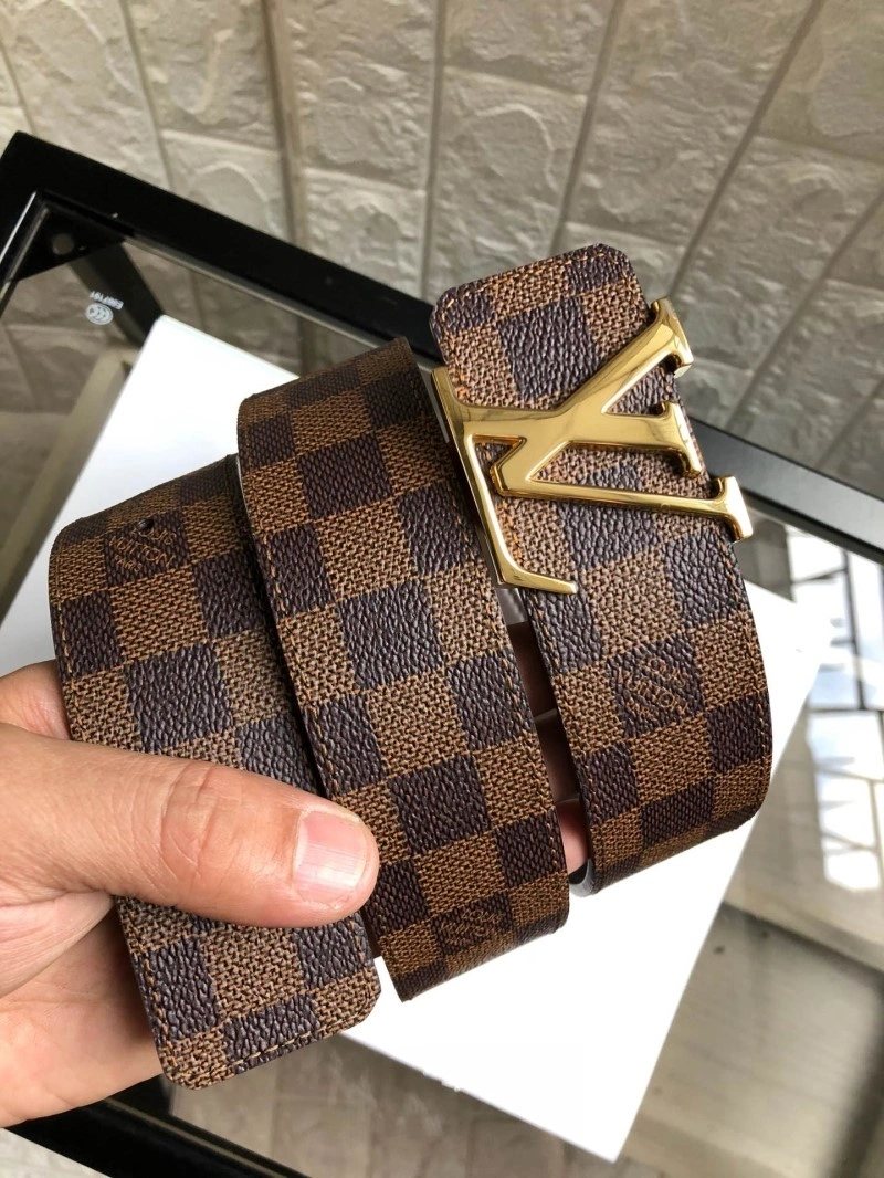 Practical Louis Vuitton Belts 300258